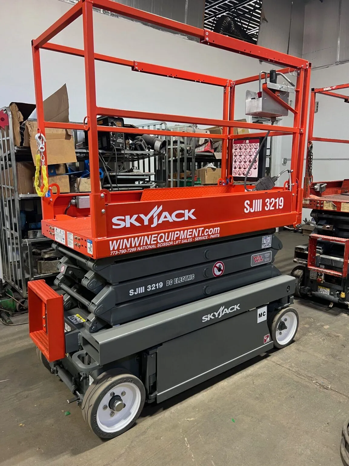Fully-Refurbished-Skyjack-