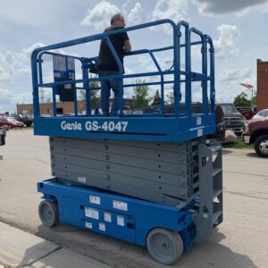 Refurbished 2017 Genie GS-4047 — Refurbished Electric Scissor Lift, Win Win Equipment, Addison IL