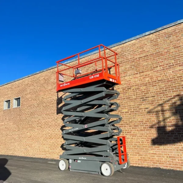 Skyjack SJ4740