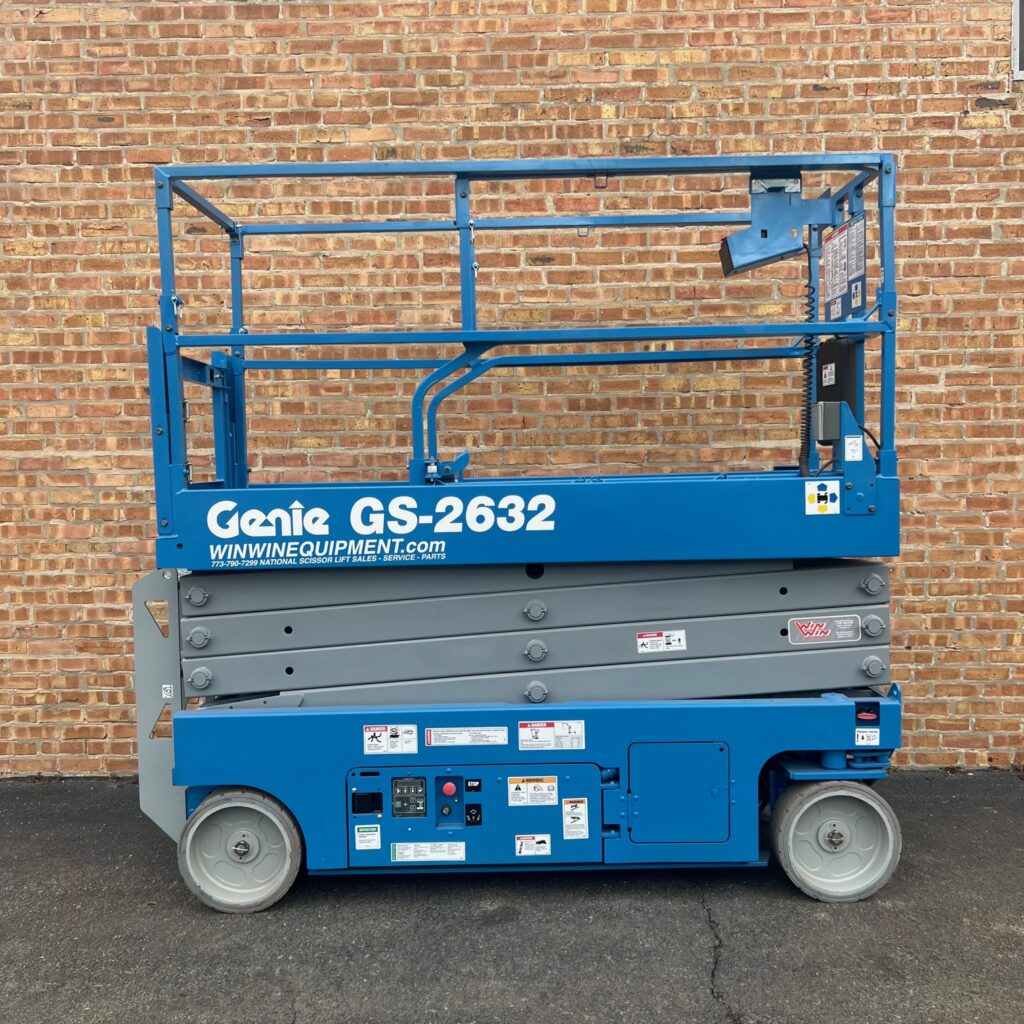 2018 Genie GS2632 refurbished electric scissor lift for sale, 26 ft, blue