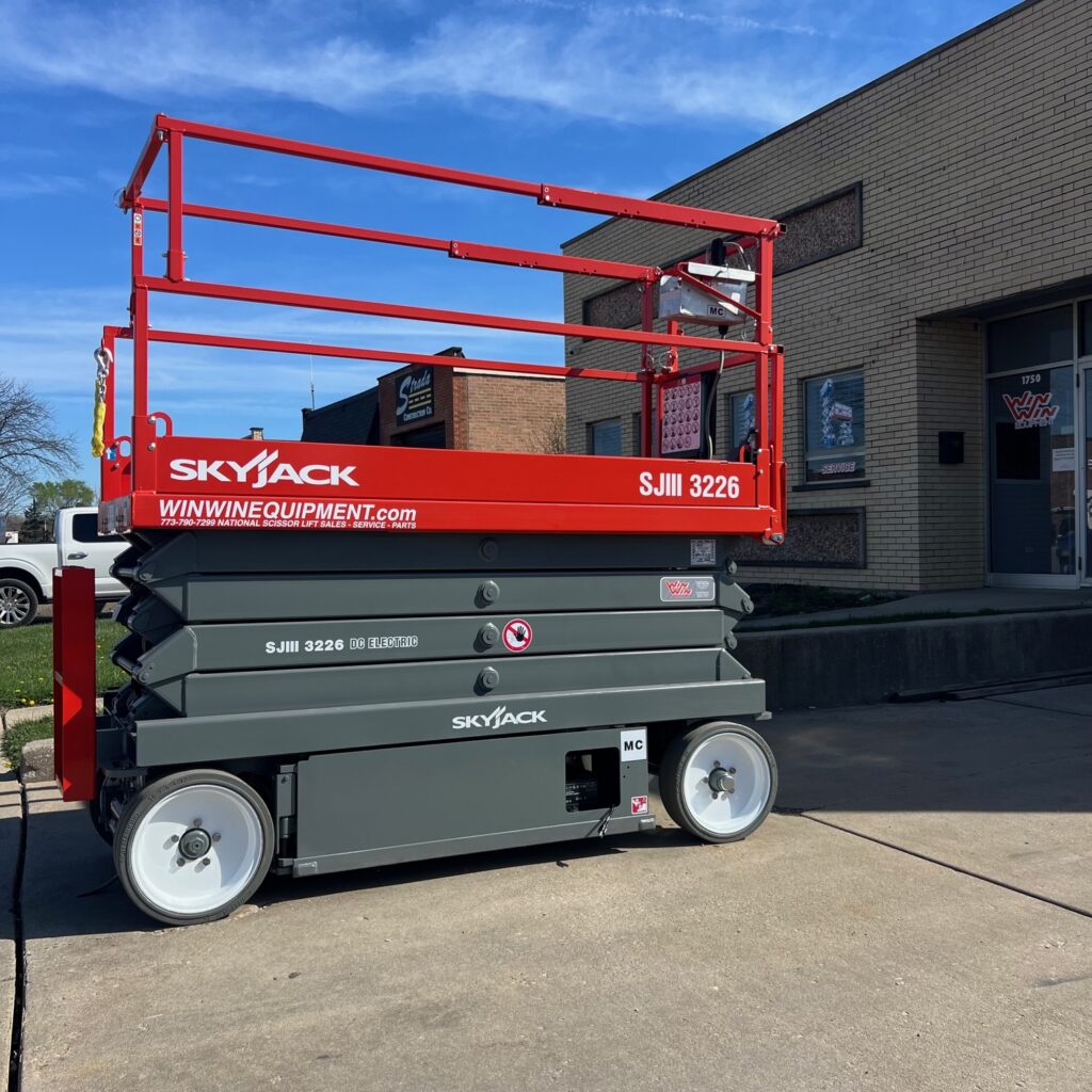 2017 Skyjack SJIII3226 refurbished electric scissor lift for sale, 26 ft 500 lbs