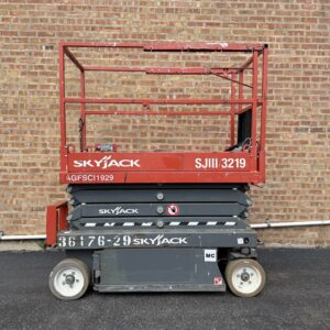 Used Skyjack SJIII3219 Electric Scissor Lift 2016 — Refurbished Electric Scissor Lift, Win Win Equipment, Addison IL
