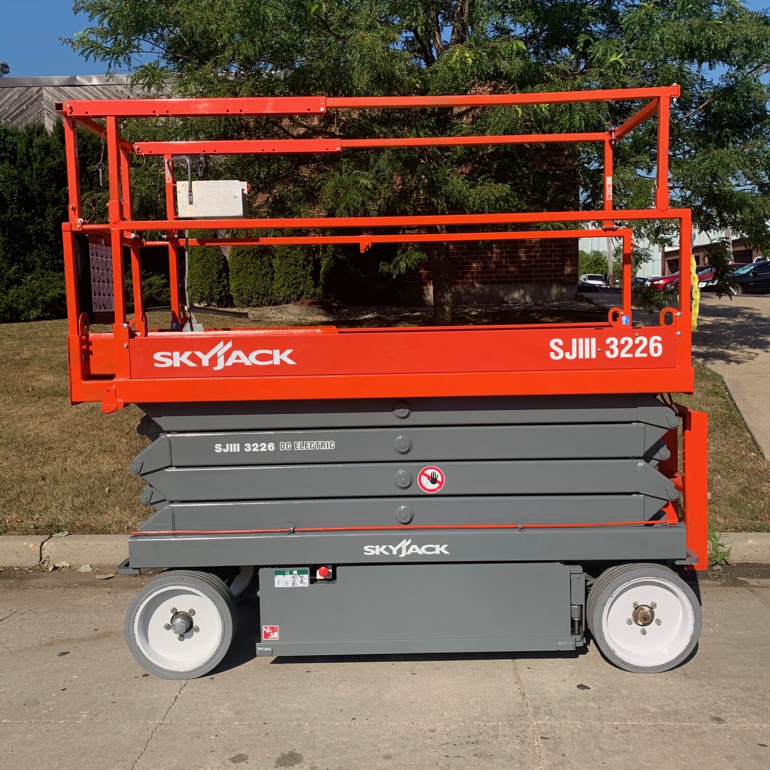Refurbished Skyjack SJIII3226 scissor lift for sale — Win Win Equipment Addison IL