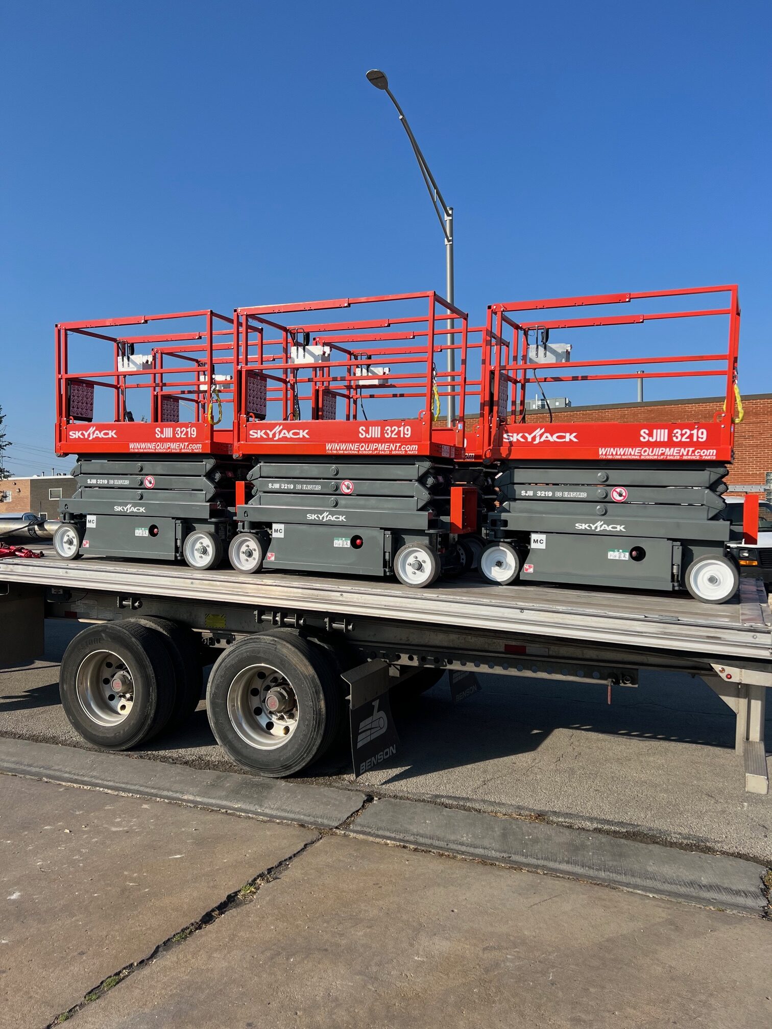Fully refurbished Skyjack SJIII3219