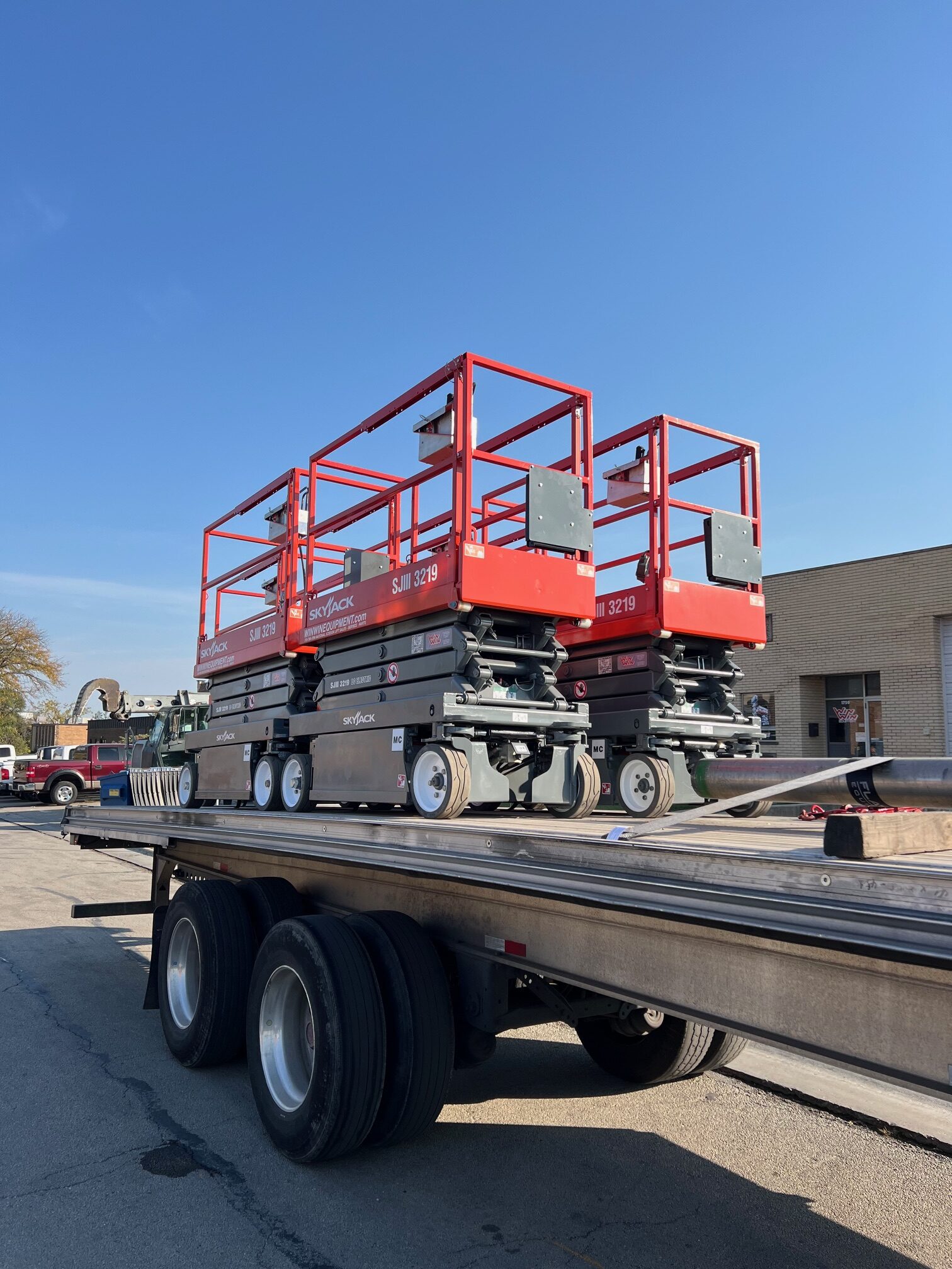 Refurbished Skyjack SJIII3219 scissor lift for sale — Win Win Equipment Addison IL
