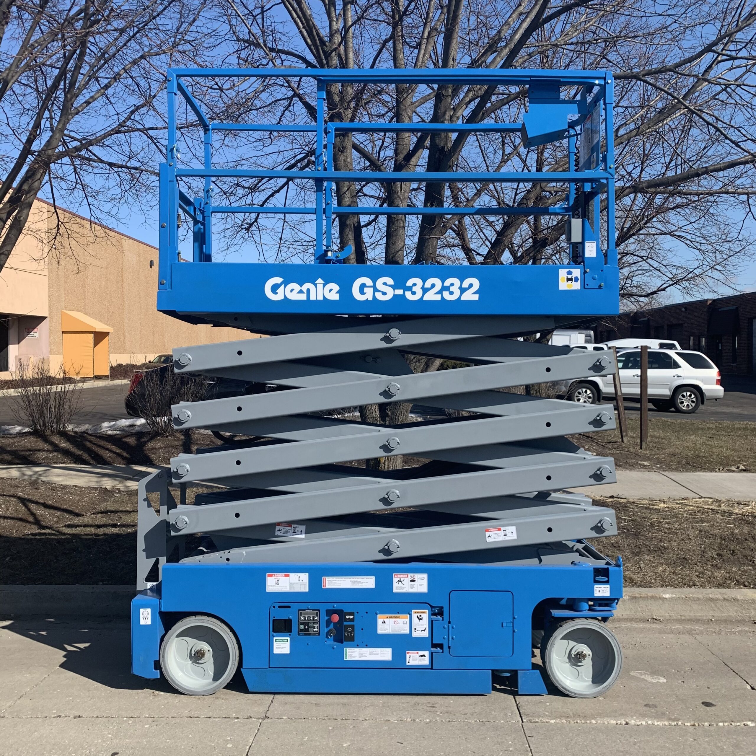 Refurbished Genie GS-3232 scissor lift for sale — Win Win Equipment Addison IL