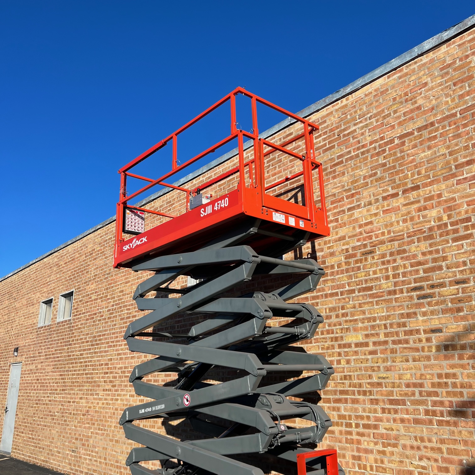 Refurbished Skyjack SJIII4740 scissor lift for sale — Win Win Equipment Addison IL